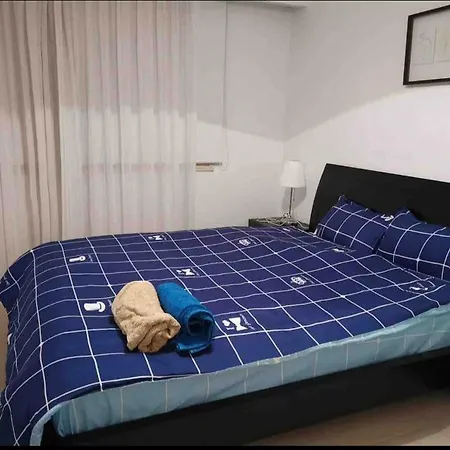 Apartment Elysia Park Deluxe Paphos